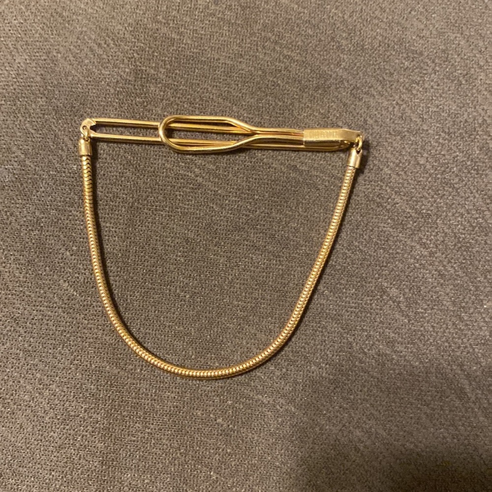 Swank Vintage tie bar clip with chain gold plated